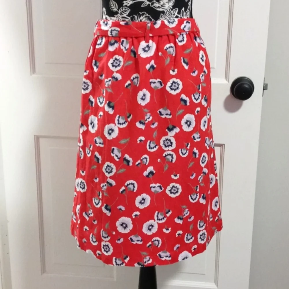 🆕️🌹J. Crew🌹- Red/Blue Floral Linen Blend Skirt w/Sash